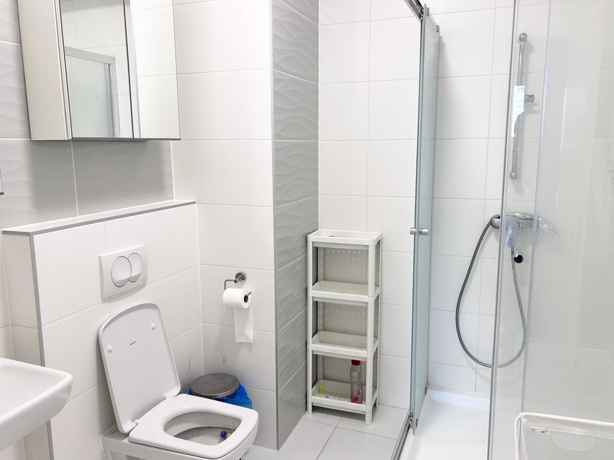 בודפשט New 2022 Family&Friends Downtown Ac 3Br 2Ba Free Parking Big Balcony Near Metro&Train Station Self Check-In Apt מראה חיצוני תמונה